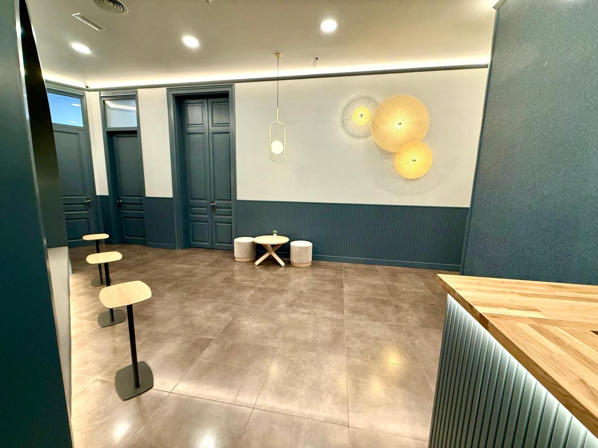 Hip Karma Hostel Barcelona Ngoại thất bức ảnh